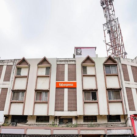 Fabexpress Sai Lodging - Nashik Railway Station Deolāli Екстериор снимка